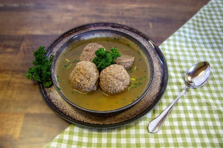 Leberknödel frisch 900 g - Rogg Allgäu Spezialitäten GmbH - 87490 Börwang